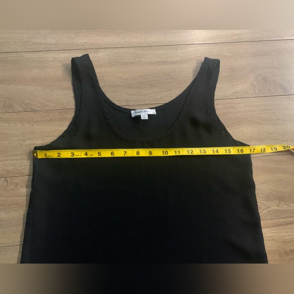 Sheer Black Sleeveless Top - Picture 6 of 7